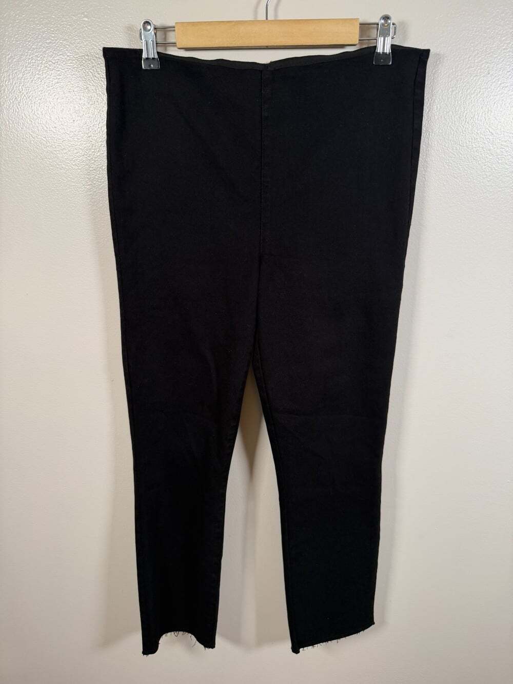 Frank & Eileen Derry Illusion Pull On Jeans Size 31 Black Straight Leg Frayed